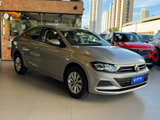 VOLKSWAGEN VIRTUS 1.6 MSI TOTAL FLEX AUTOMÁTICO